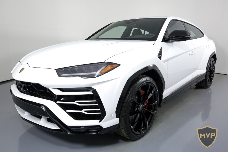 2020 LAMBORGHINI URUS for sale Call for price at MVP Atlanta in Atlanta GA 30318 4