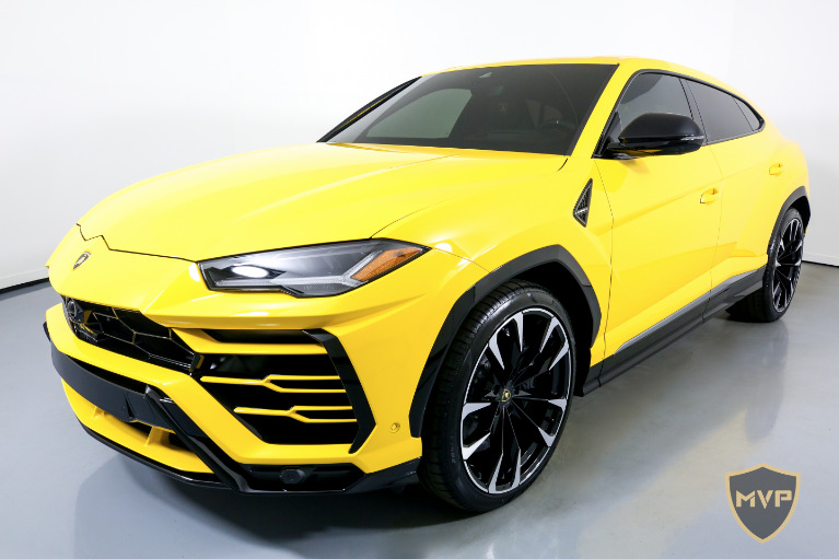 2020 LAMBORGHINI URUS for sale Call for price at MVP Atlanta in Atlanta GA 30318 4